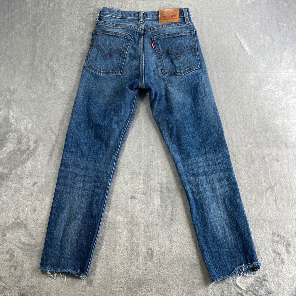 LEVI'S Wedgie Jeans Women 24x25 White‎ Oak Cone Denim Medium Wash Raw Hem Button